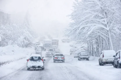 Qué hacer si te lesionas en un accidente automovilístico durante el invierno en el Medio Oeste